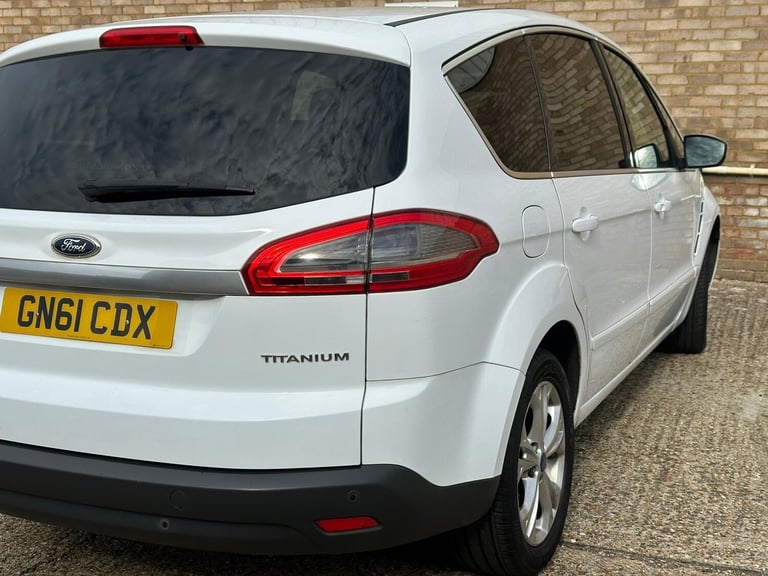 2011 Ford S-Max 2.0 TDCi 140 Titanium 5dr MPV Diesel Manual