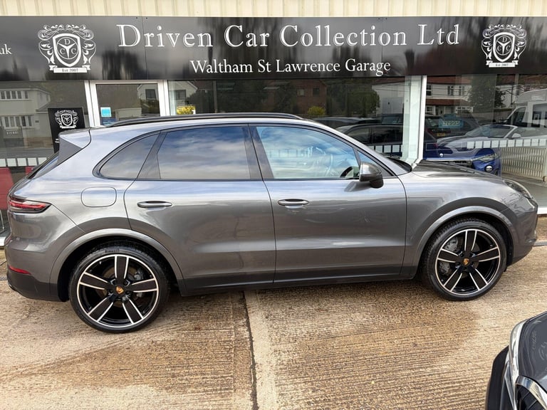 2022 Porsche Cayenne S 5dr Tiptronic S ESTATE PETROL Automatic