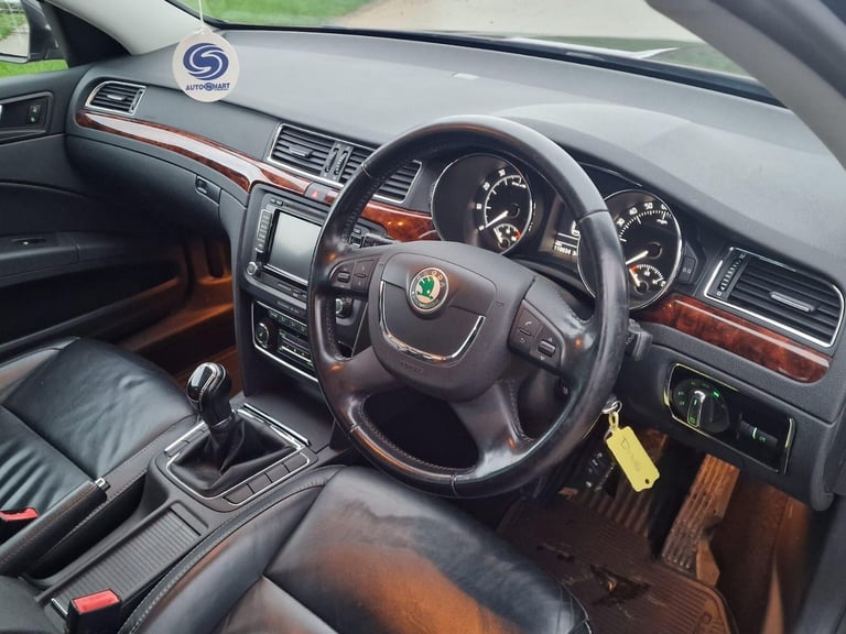 2012 Skoda Superb 1.8 TSI Elegance 4WD Euro 5 5dr ESTATE Petrol Manual