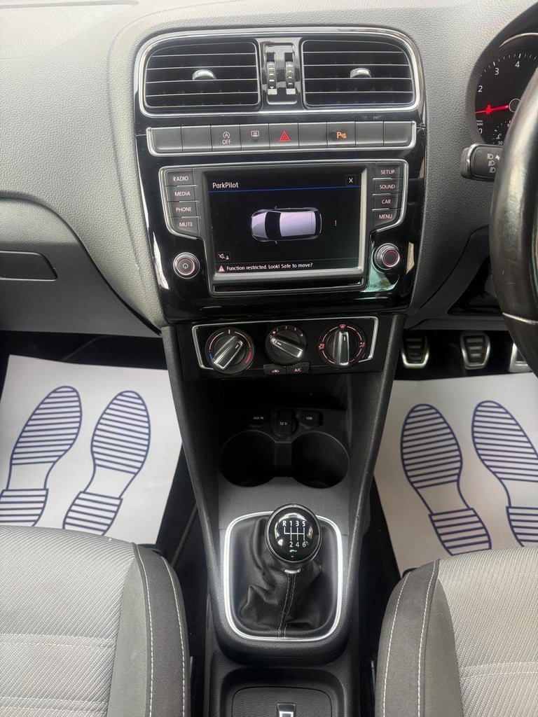 2017 Volkswagen Polo 1.0 TSI BlueMotion Tech R-Line Euro 6 (s/s) 5dr HATCHBACK Petrol Manual