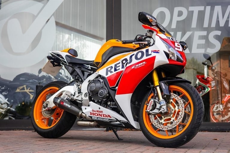 Honda CBR1000RR Fireblade SP ! REPSOL MOTO GP EDITION ! EXTRAS ! STUNNING