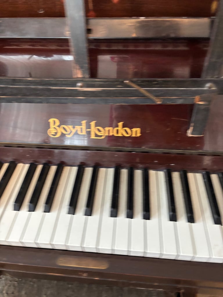 Boyd London Piano Upright