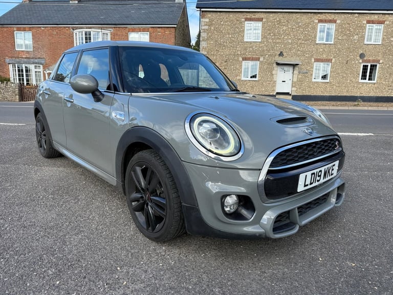 image for 2019 MINI Hatch Cooper S 2.0 Sport 5dr Hatchback Petrol Manual