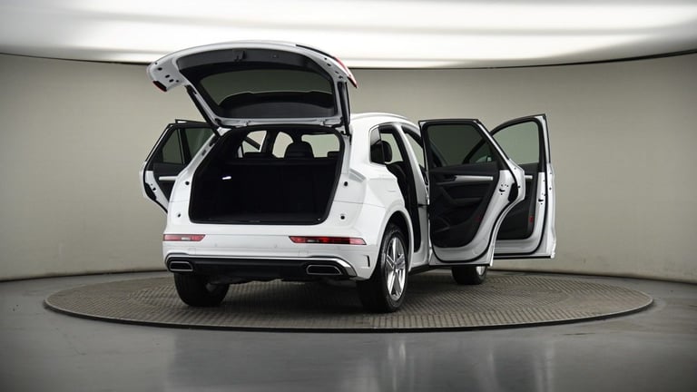 2024 Audi Q5 2.0 TFSIe 50 S line SUV 5dr Petrol Plug-in Hybrid S Tronic quattro Euro 6 ( SUV Petr...