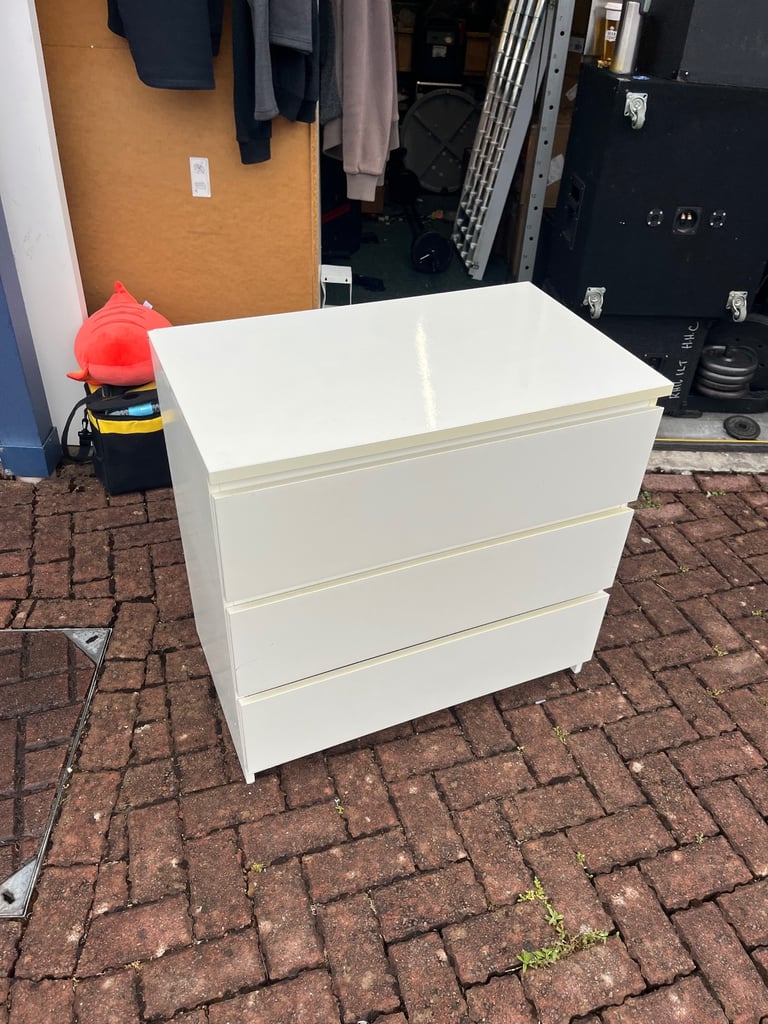 image for White chest of draws Malam ikea