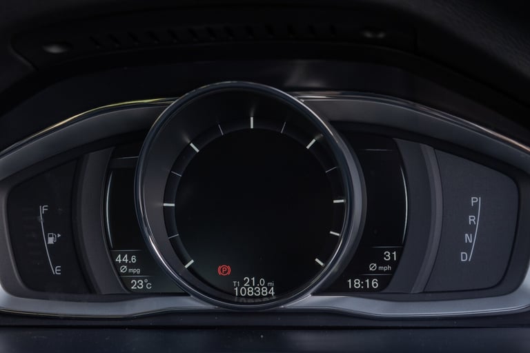 VOLVO S60 2014 Silver Automatic