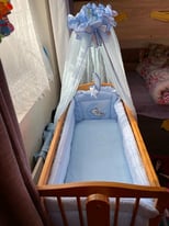 Swing cot includes mattress 