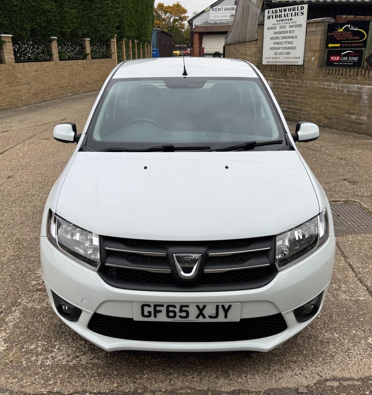 2015 Dacia Sandero 1.5 Dci Laureate Hatchback HATCHBACK Diesel Manual