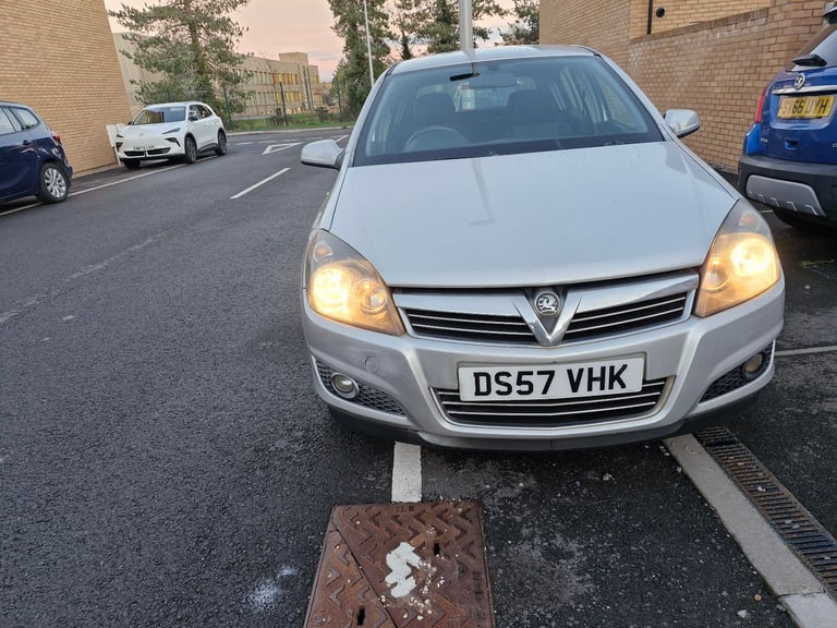 Vauxhall, ASTRA, Hatchback, 2008, Manual, 1598 (cc), 5 doors