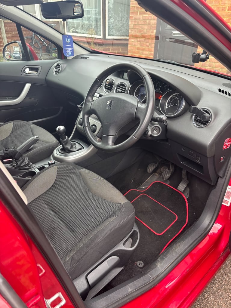 Peugeot, 308, Hatchback, 2008, Manual, 1598 (cc), 5 doors
