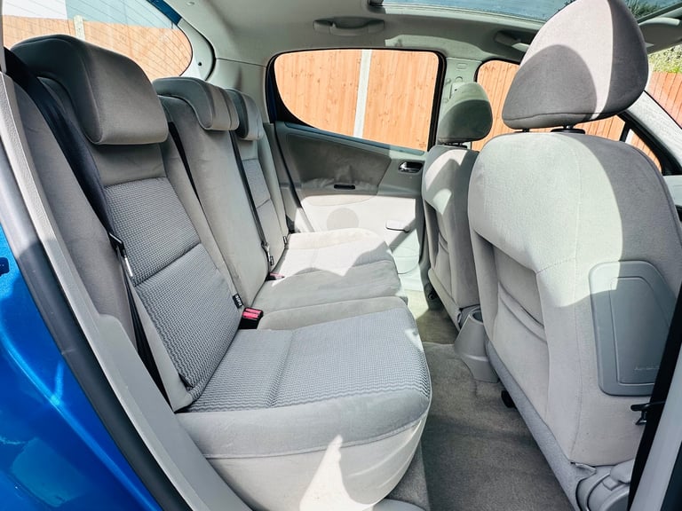 Peugeot, 207, Hatchback, 2008, Manual, 1360 (cc),5 doors - Image 13