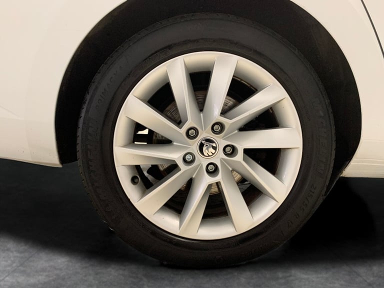 2021 Skoda Superb 1.4 TSI iV SE Technology DSG 5dr HATCHBACK PETROL/ELECTRIC Automatic