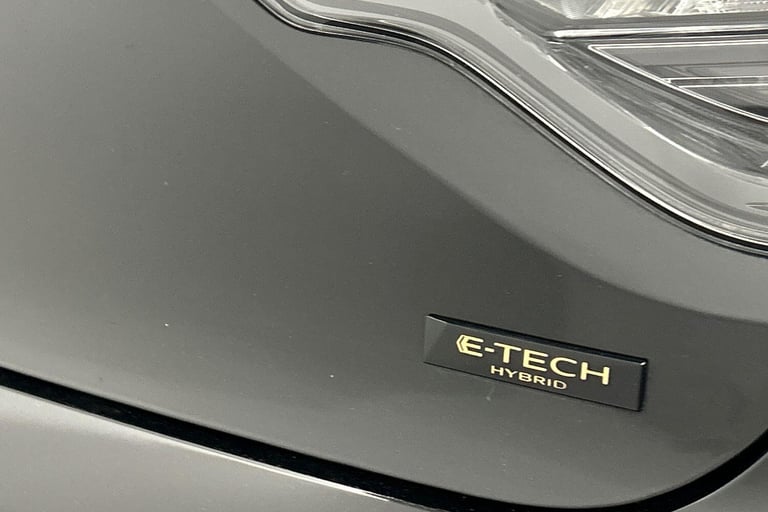 2024 Renault Clio 1.6 E-TECH techno Hatchback 5dr Petrol Hybrid Auto Euro 6 (s/s) (145 ps) HATCHB...