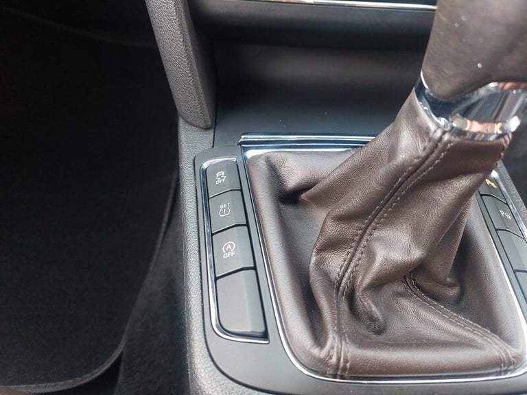 Skoda Superb LAURIN AND KLEMENT TDI CR