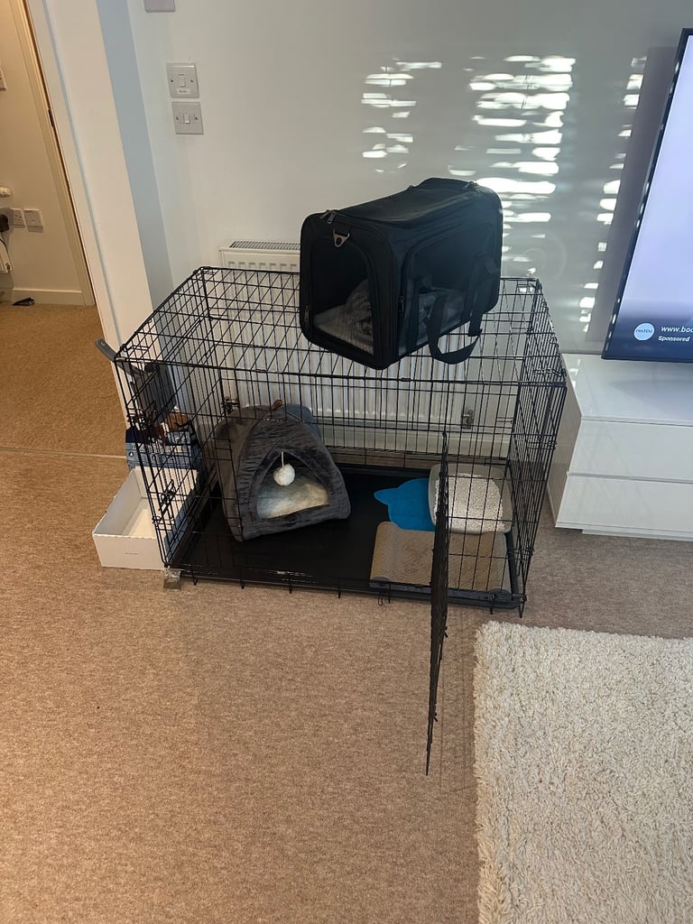 image for Brand new pet crate 42” (RRP £57.99)
