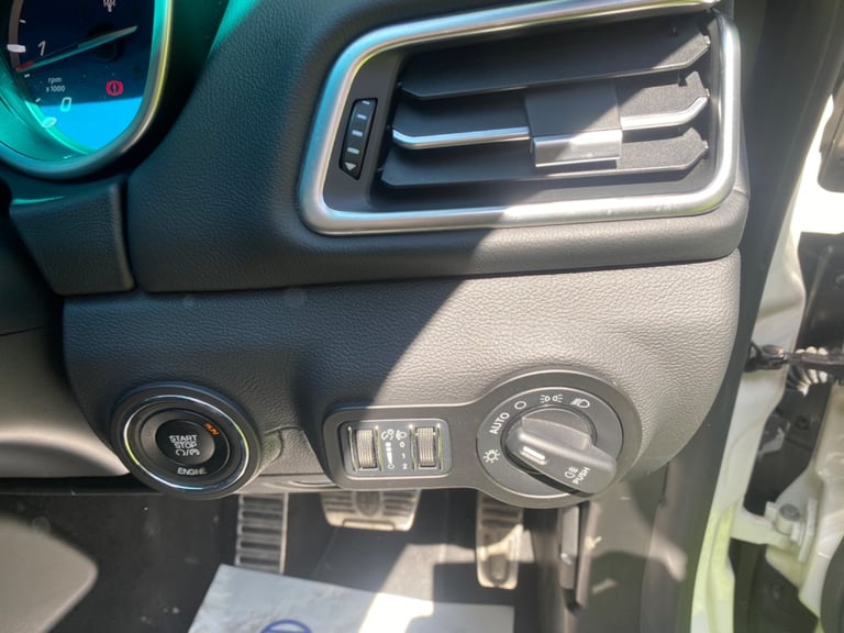 MASERATI GHIBLI DV6 White Auto Diesel, 2016 FSH