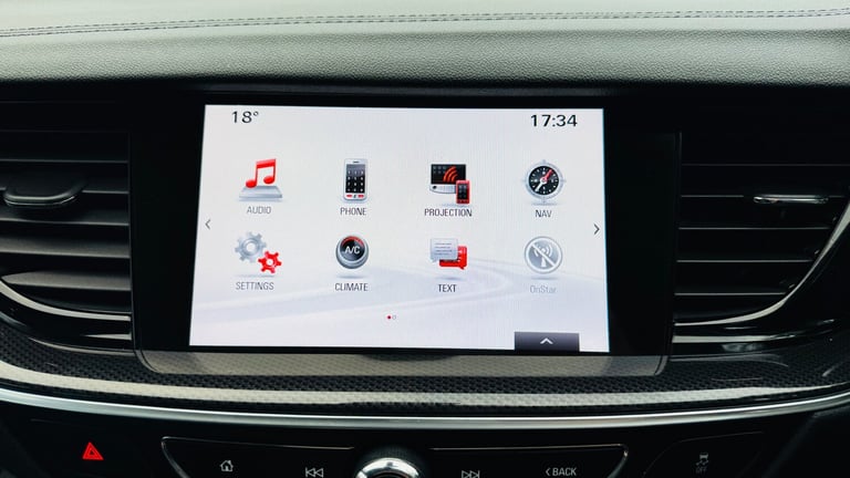 2017 Vauxhall Insignia SRI NAV 5-Door Diesel
