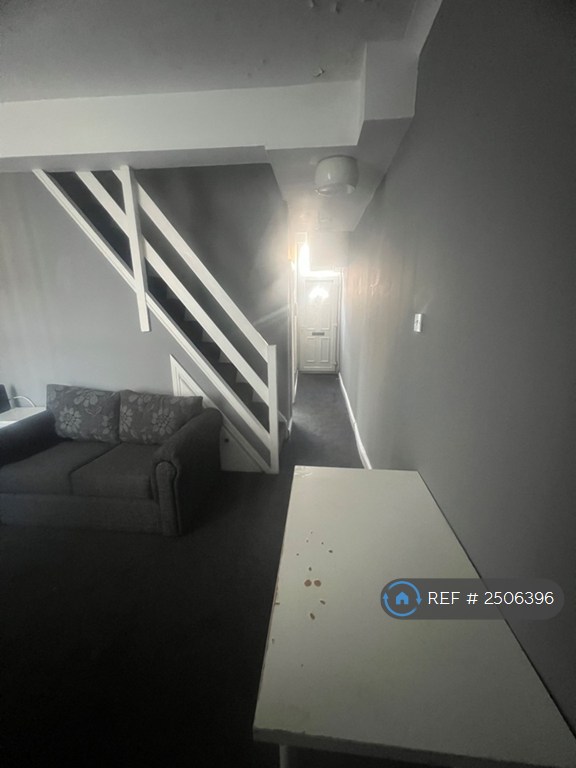 4 bedroom house in Harford Street, Middlesbrough, TS1 (4 bed) (#2506396)