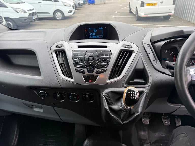 2013 Ford Transit Custom 2.2 TDCi 125ps Low Roof Trend Van PANEL VAN DIESEL Manual