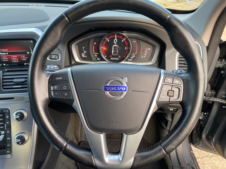 2016 Volvo XC60 2.0 D4 SE Lux Nav Auto Euro 6 (s/s) 5dr ESTATE Diesel Automatic