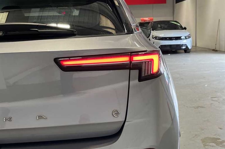 2021 Vauxhall Mokka 100kW SE Nav Premium 50kWh 5dr Auto HATCHBACK ELECTRIC Automatic