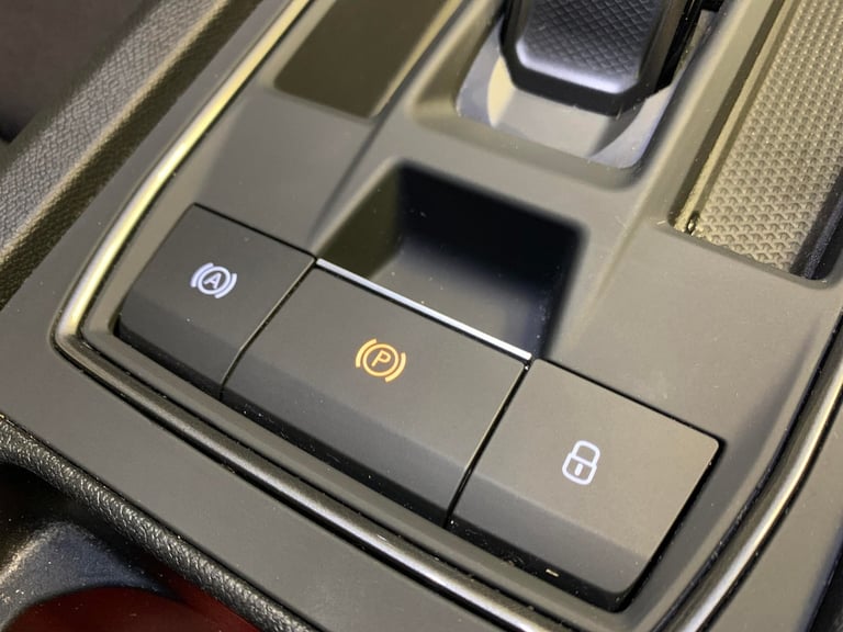 2023 Cupra Leon 1.5 eTSI EVO V1 Hatchback 5dr Petrol Hybrid DSG Euro 6 (s/s) (150 ps) - LED Hatch...