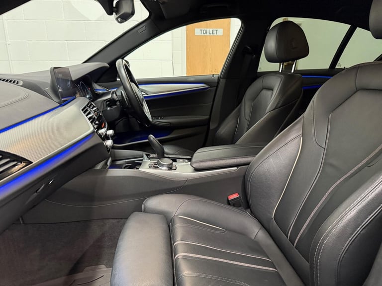 2018 BMW 5 Series 530d xDrive M Sport 4dr Auto SALOON DIESEL Automatic