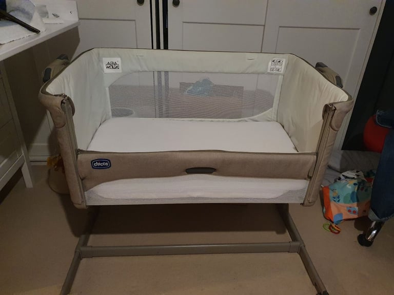 image for Chicco Next2Me Bedside Crib – £20