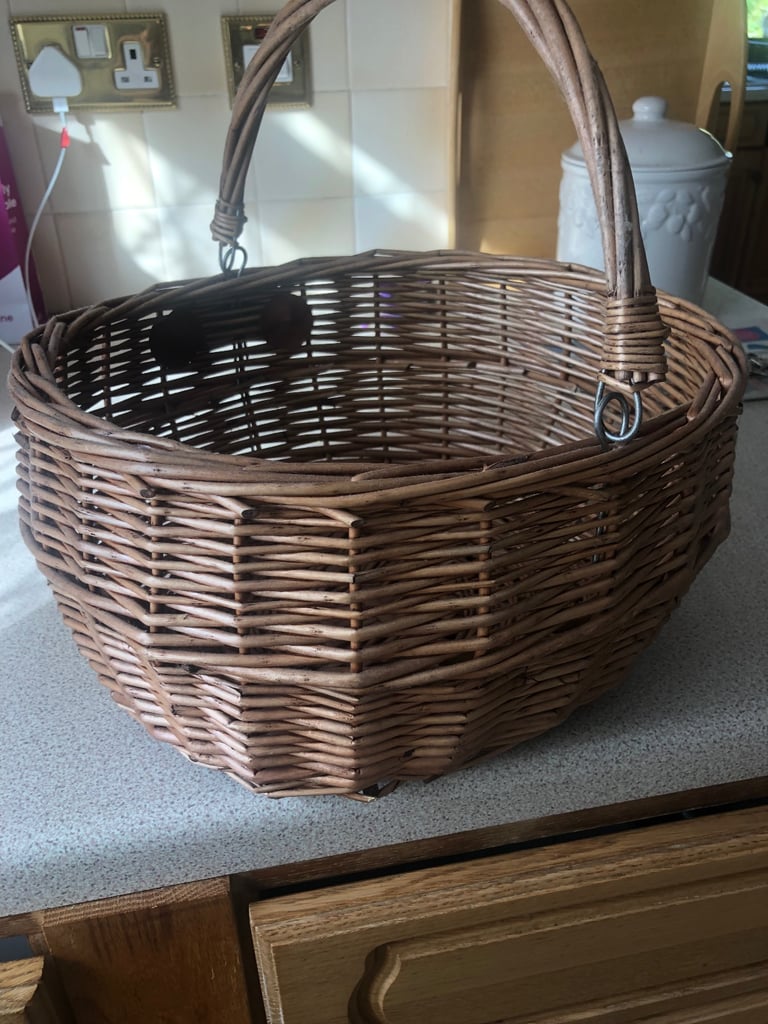image for Wicker basket