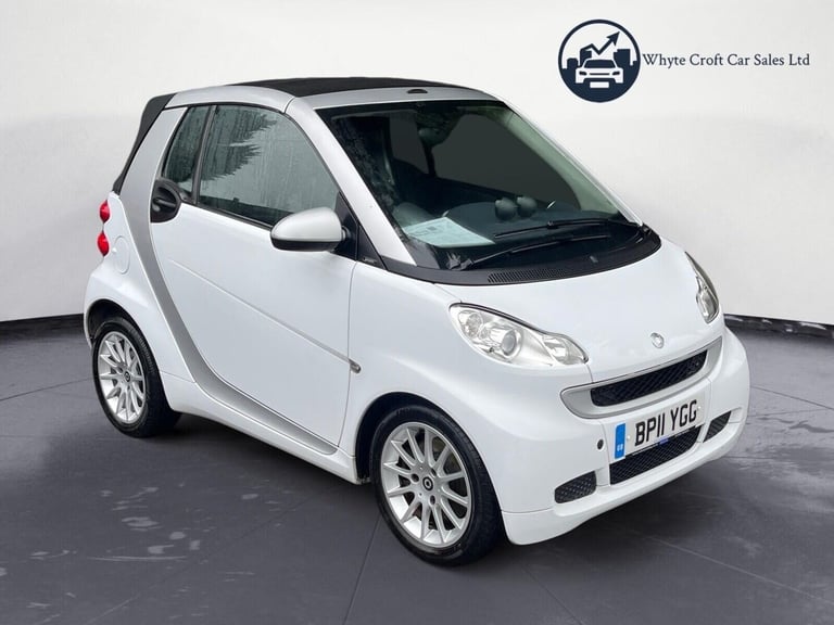 2011 smart fortwo 1.0 MHD Passion Cabriolet SoftTouch Euro 5 (s/s) 2dr Convertible Petrol Automatic