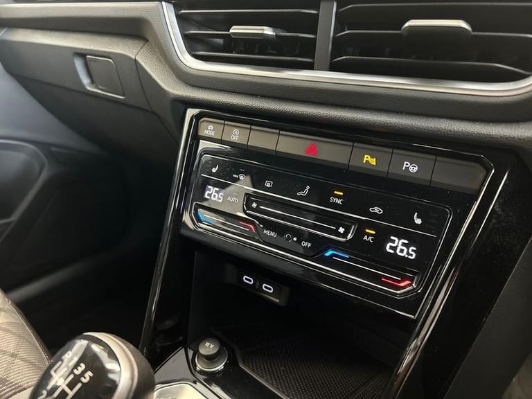 2022 Volkswagen T-Roc T-Roc 1.5 TSI R-Line 150PS Manual Hatchback Petrol Manual