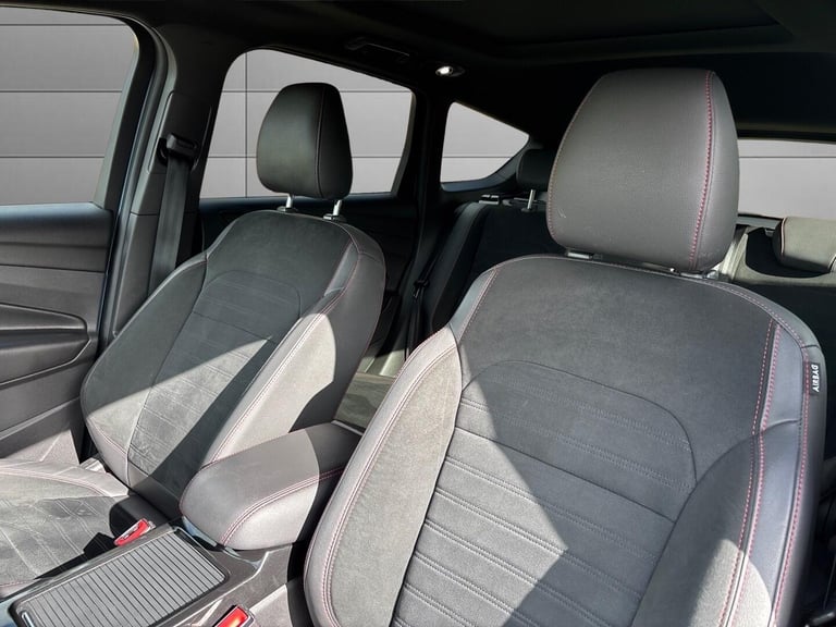 2019 Ford Kuga 1.5T EcoBoost ST-Line Edition Euro 6 (s/s) 5dr HATCHBACK Petrol Manual