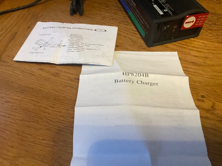 Mobility scooter battery charger 