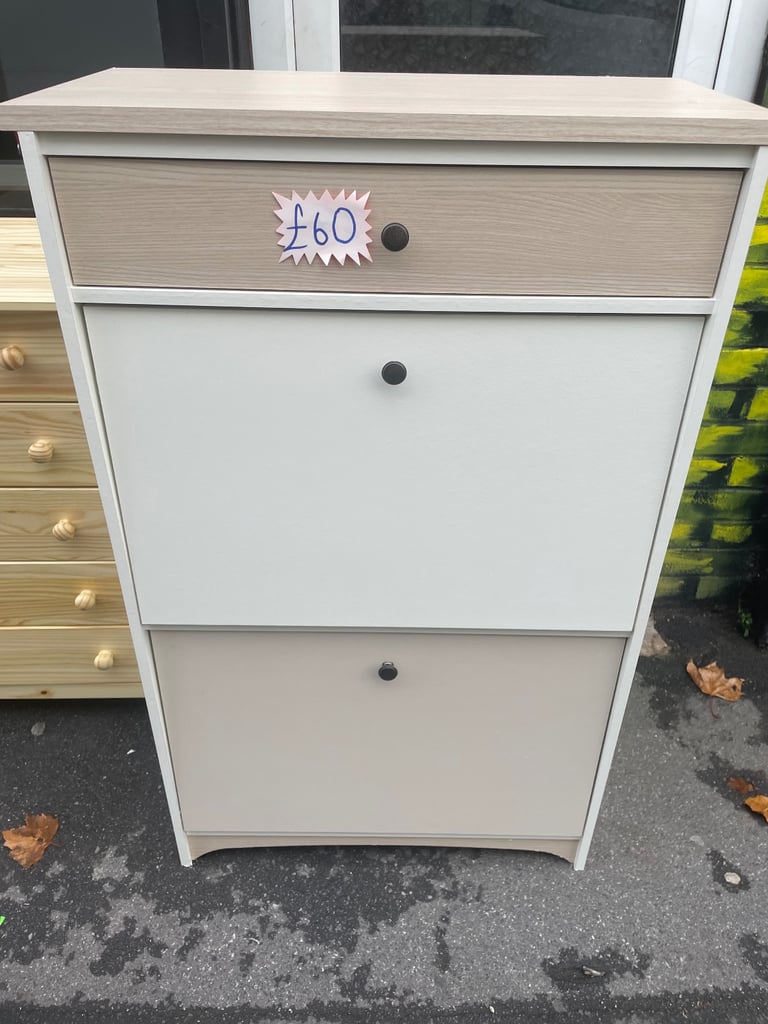Shoe cabinet £50