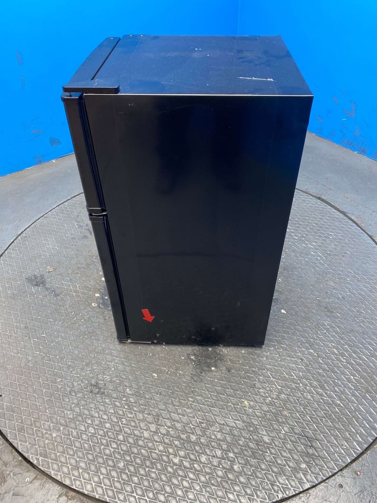Igenix IG347FFB 96 Litre Under Counter Fridge Freezer