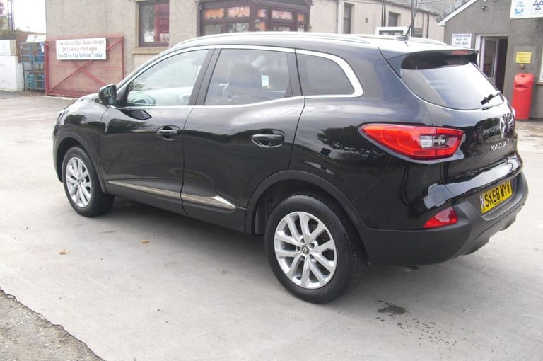 2018 Renault Kadjar 1.3 TCe Dynamique Nav SUV 5dr Petrol Manual Euro 6 (s/s) (140 ps) HATCHBACK P...