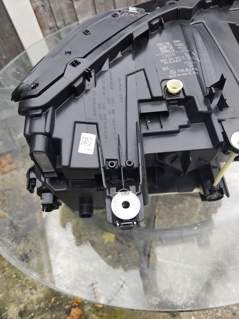 2024 Audi Q4 e Tron Led n/s headlight 