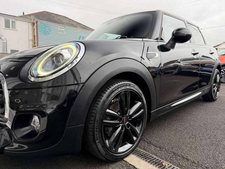 MINI HATCH 1.5 Cooper Sport Euro 6 (s/s) 5dr 2019