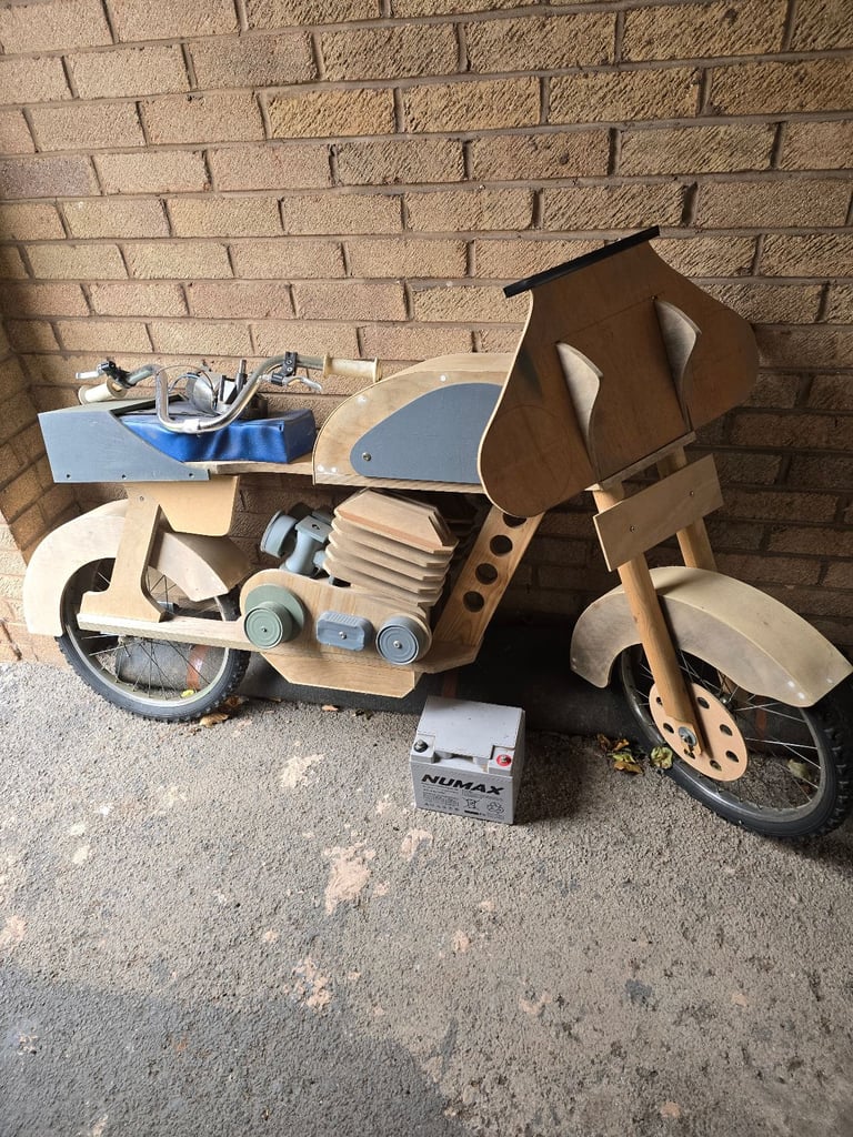 image for Project to finish off a wooden electric bike