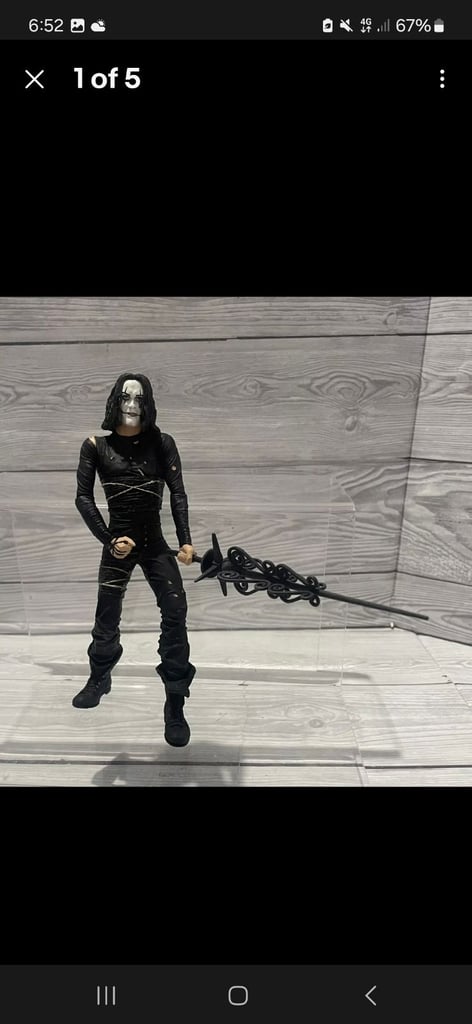 image for The crow (brandon lee) loose action figure with accessorie.