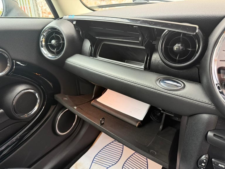 2013 MINI Hatch 1.6 Cooper Bayswater Euro 6 (s/s) 3dr HATCHBACK Petrol Manual