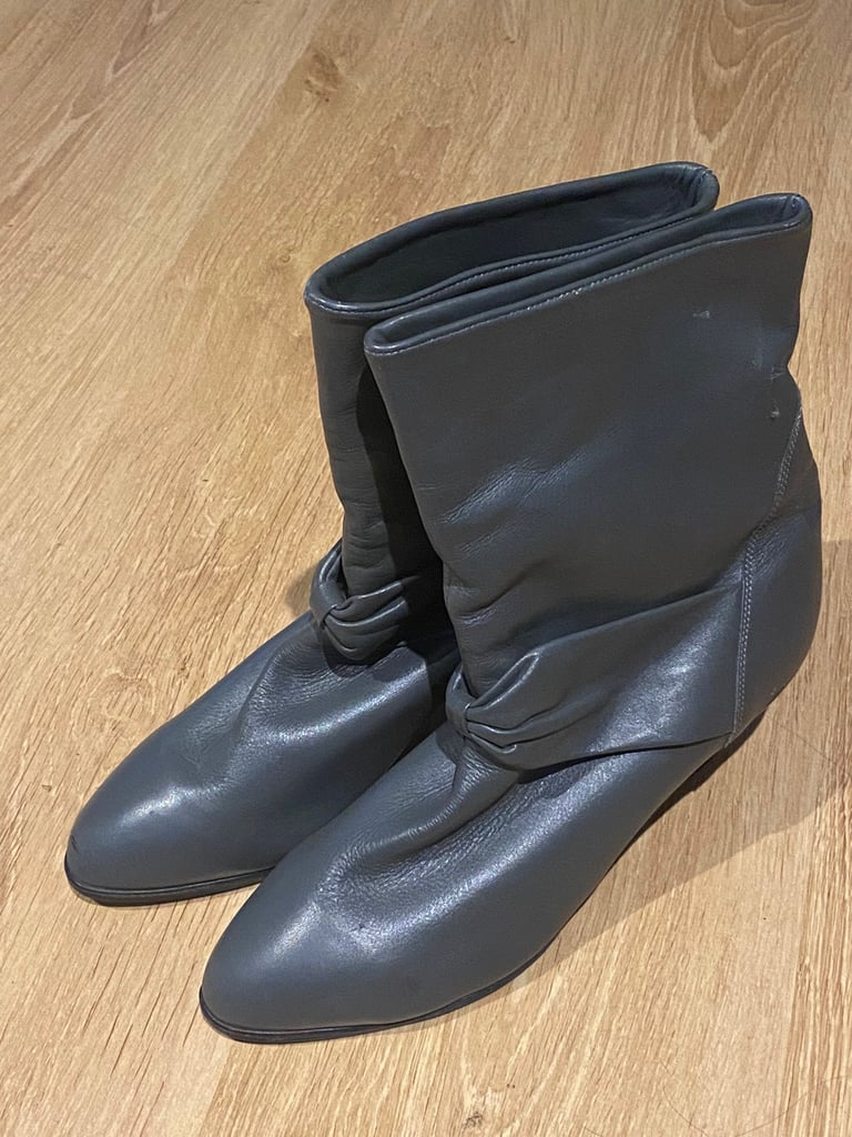 Leather Boots  size 7-40 Heel height 7cm/2,7” 