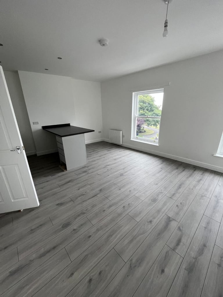 image for We do All type of flooring carpeting,laminate flooring etc.carpet installer/ technician.