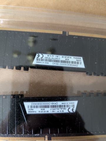 VENGEANCE LPX 16GB (2 x 8GB) DDR4 DRAM 3000MHz C16 Memory Kit in