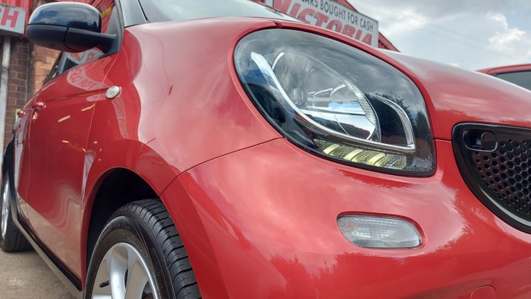 RED SMART FORFOUR 1.0 PASSION FREE TAX ALLOYS BLUETOOTH CRUISE 84K FSH 2015