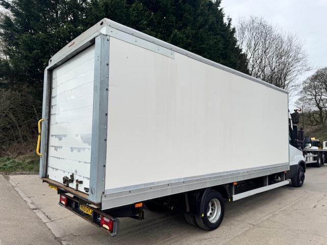 2019 19 Iveco Daily 72-180 Euro 6 HI-Matic 20ft box