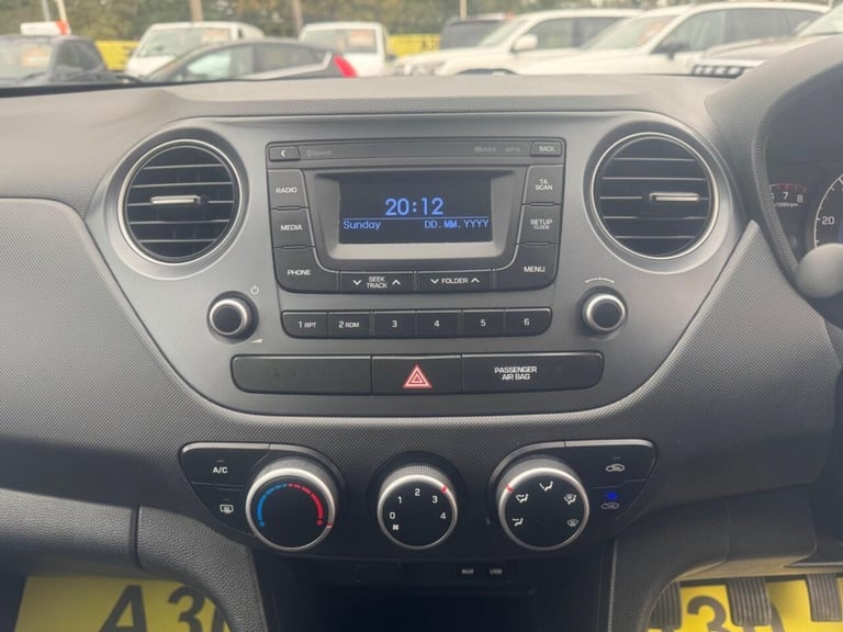 2017 Hyundai i10 1.0 SE 5dr HATCHBACK PETROL Manual