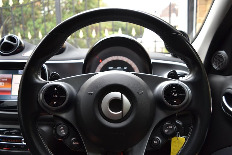 2017 smart forfour 0.9T BRABUS Sport Night Sky (Premium Plus) Twinamic Euro 6 (s/s) 5dr HATCHBACK...