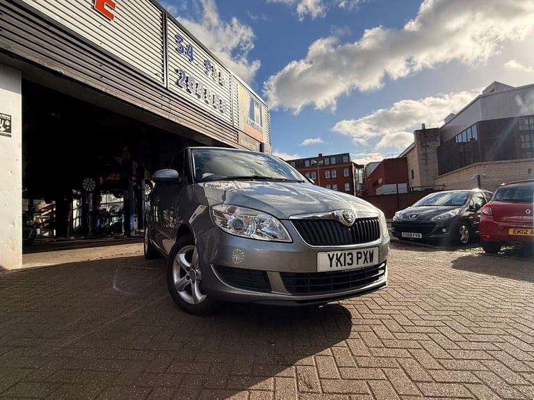 2013 Skoda Fabia 1.2 12V SE 5dr HATCHBACK PETROL Manual