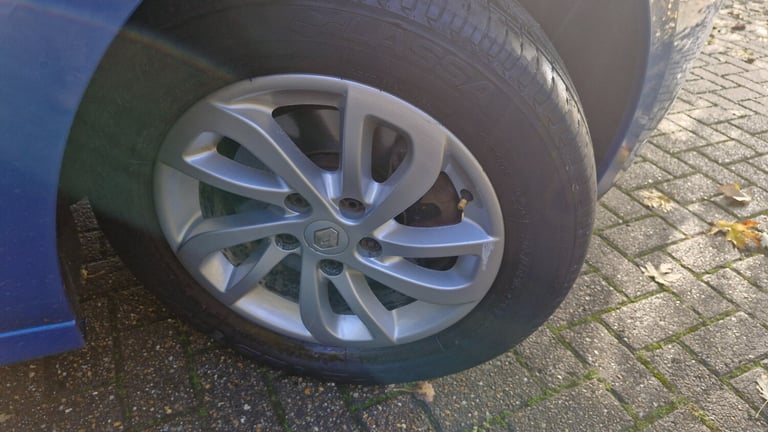 2013 Renault Scenic 1.5 dCi Dynamique TomTom 5dr MPV Diesel Manual